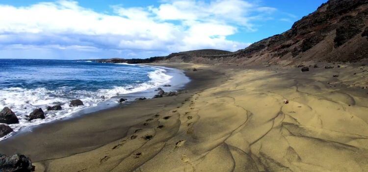 Road to the Sea (best for adventure snorkelers)